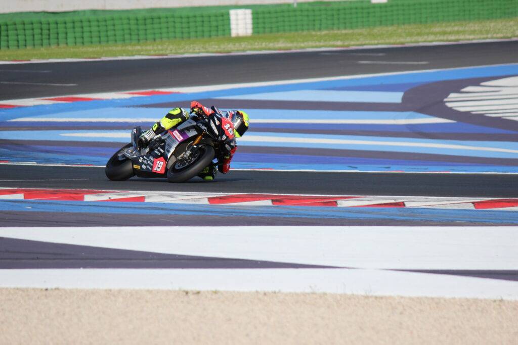 CIV SBK, Bernardi davanti alla Yamaha di Delbianco. Pirro solo 5° dietro a Super Mercandelli.