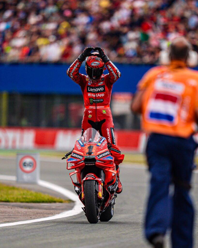 LIVE Mappa8: GP Assen. Pecco Bagnaia vince tutto ad Assen. Marquez penalizzato