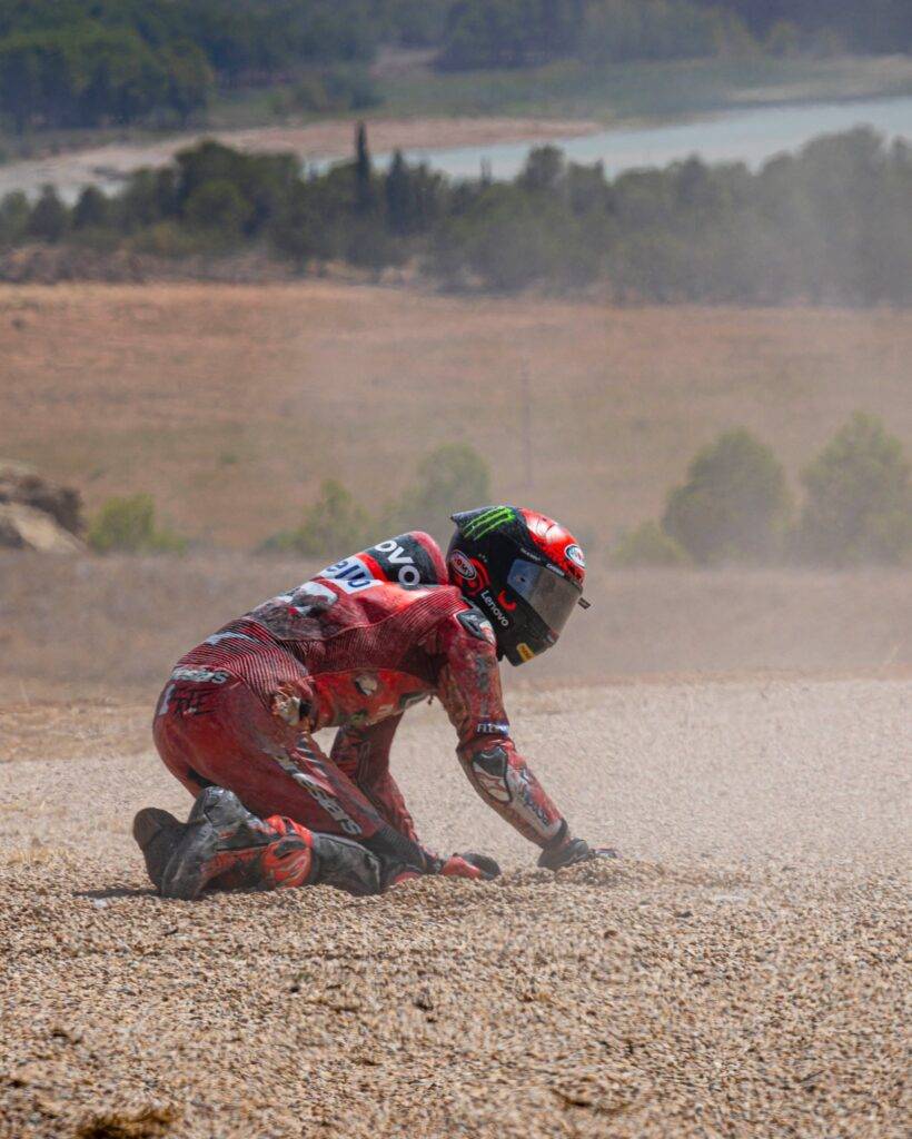 Pecco Bagnaia nel giovedì di Misano: “Voglio chiedere scusa ad Alex per le mie parole dopo la gara”