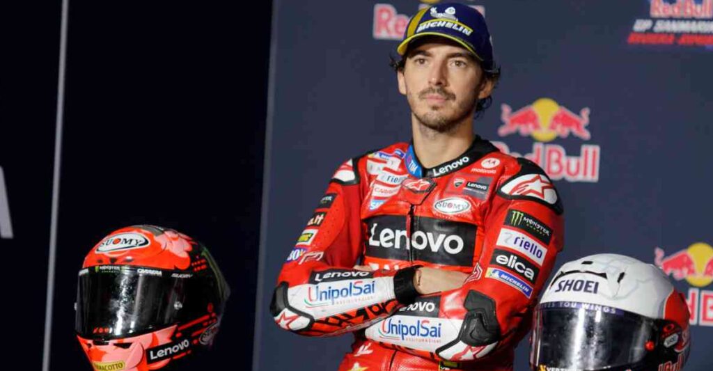 Bagnaia potrebbe lasciare Ducati? Oscar Haro lo ipotizza: “Non escludo un passaggio a un altro marchio”.