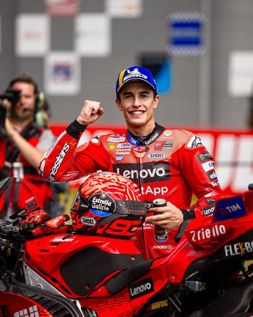 Marc Marquez sul podio della Sprint ad Assen