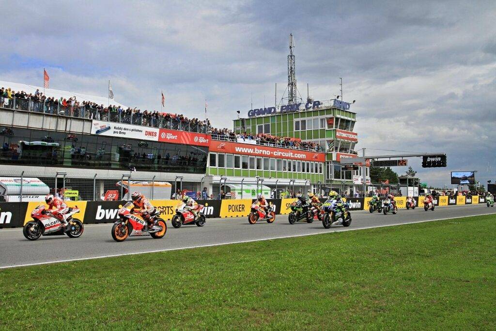 motogp in pista a brno