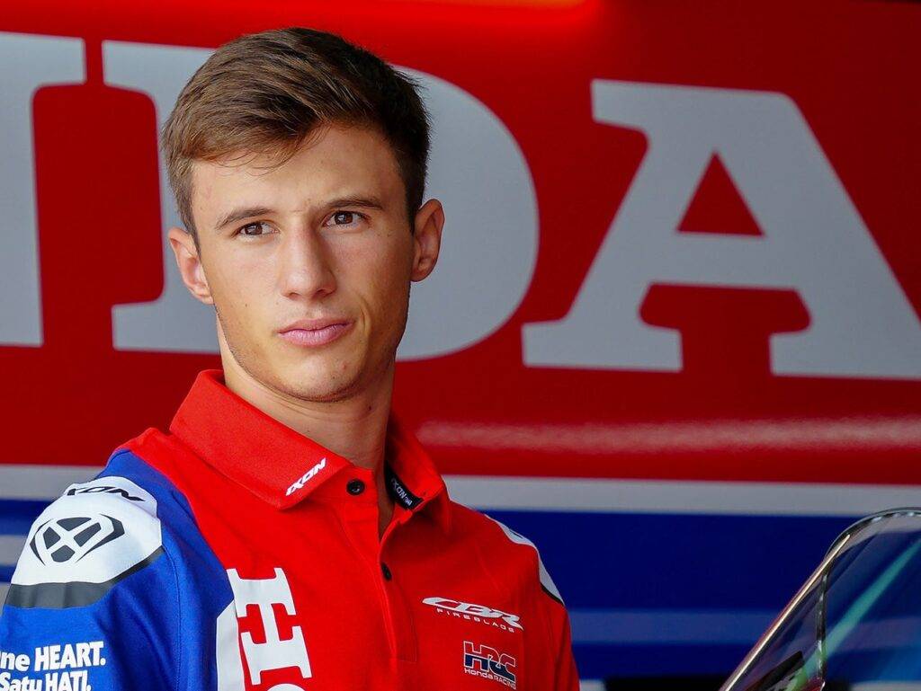 Debutto in SBK per Sergio Garcia. Dai test con la CBR alla sostituzione di Iker Lecuona.