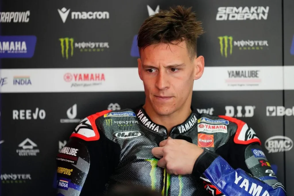 Fabio Quartararo e la sua delusione: “Motore V4? La moto è peggio di prima”.